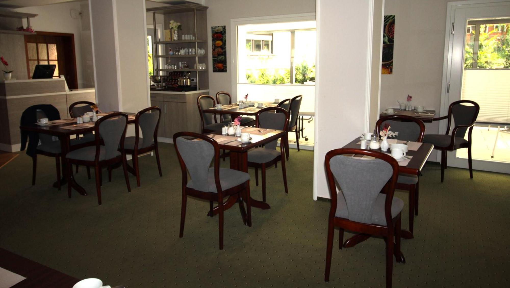 Hotel Reke Plau am See Bagian luar foto
