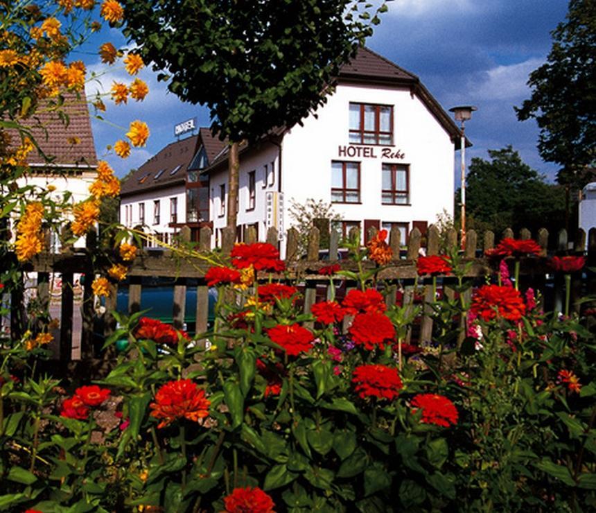 Hotel Reke Plau am See Bagian luar foto